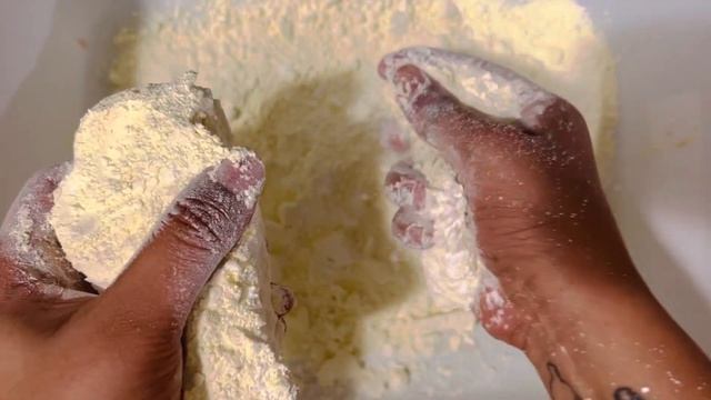 Corn starch on Gymchalk reforms….Mild squeak ⚠️ warning #oddlysatisfying смотреть онлайн