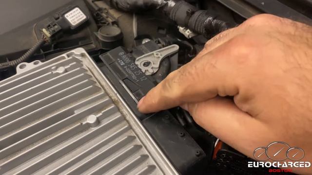 Eurocharged - M276 ECU removal смотреть онлайн