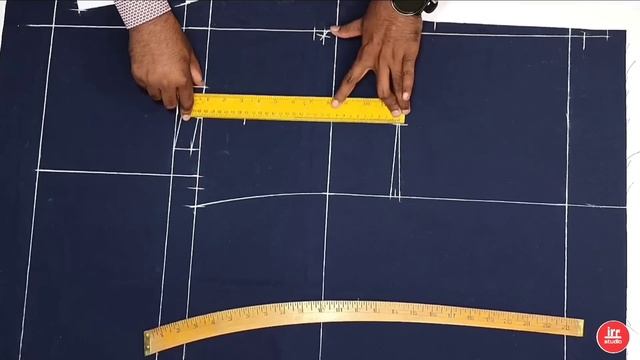 38" Size Coat Cutting || Coat Cutting Full Tutorial || How To Cut Gent's Single Breast Coat смотреть онлайн