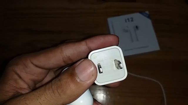 How To Charge i12 TWS Airpods смотреть онлайн