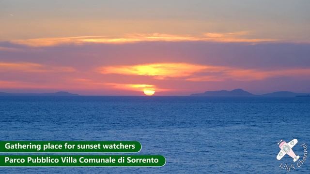 SORRENTO │ ITALY. 4K video tour of Sorrento with quality views of all its main points of interest смотреть онлайн