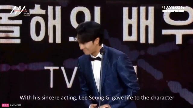 Lee Seung Gi | 2021 AAA Cuts & Actor of the Year (TV) Daesang смотреть онлайн