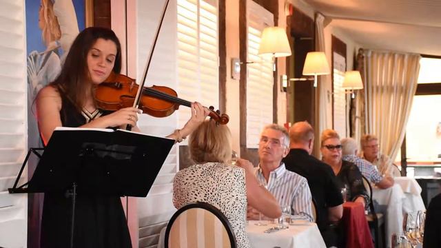 Restaurante Do Forte - Live Music Violin