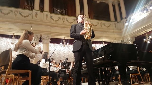 Роберто Молiнеллi - "Танго клуб" iз циклу "Чотири замальовки з Нью-Йорка" - КЕНТА IГАРАШІ смотреть онлайн