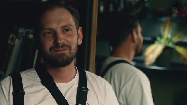 Wish Paris - мастер татуировки (интервью) смотреть онлайн