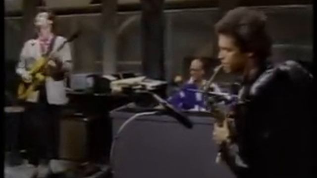 David Sanborn on David Letterman performing Respect.rm