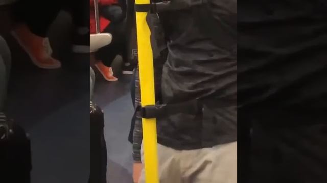 Лайфхак как ездить в метро