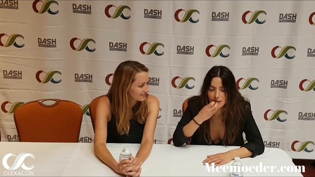 ClexaCon 2018: Amy Acker & Sarah Shahi's press room visit (Shoot reunion) смотреть онлайн