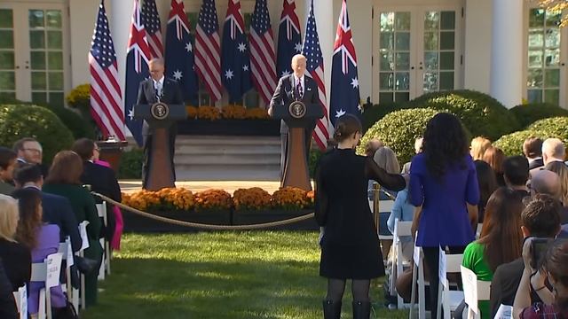 Biden reacts to Mike Johnson's election to speaker of the house смотреть онлайн