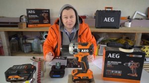 Крепкая аккумуляторная ударная дрель среднего класса AEG BSB18C2BL