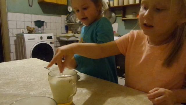 Была на ужин вермишель, а стал молочный суп)