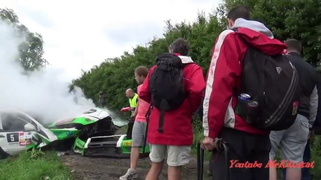 Crash Woodstoxx Rally Wervik 2015 , Mitsubishi Lancer Evo 7 Bossu - Ozeel смотреть онлайн