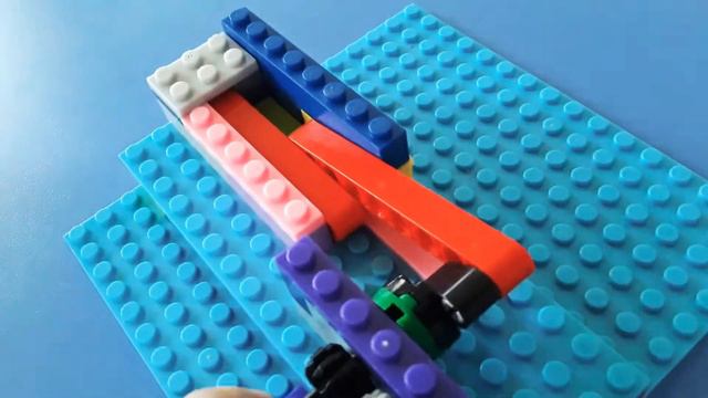 Лёгкий механизм из лего! смотреть онлайн