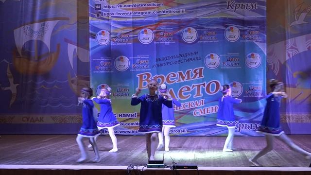 Танец северных народов "Охота на нерп" смотреть онлайн