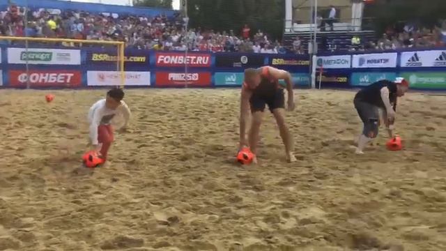 Пляжный футбол. Евролига-2018. Этап в Москве. Конкурс в перерыве матча Россия - Польша смотреть онлайн