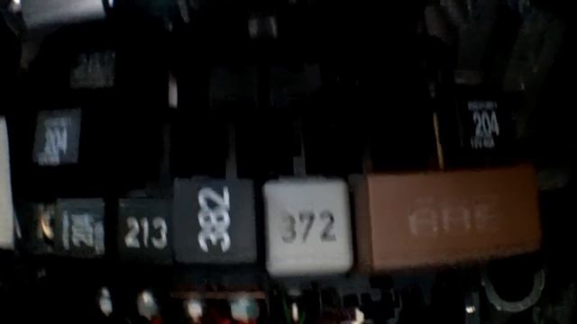 Audi A4 Relay Panel Location and partial diagram commentary смотреть онлайн