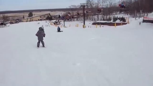 First Time Skiing (2010).m4v смотреть онлайн