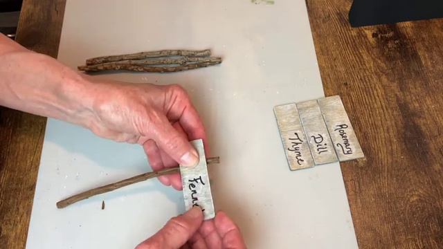 DIY Spring & Summer Garden Markers Decor Quick, Easy & Cheap Using IOD Stamps, Moulds & Transfers смотреть онлайн