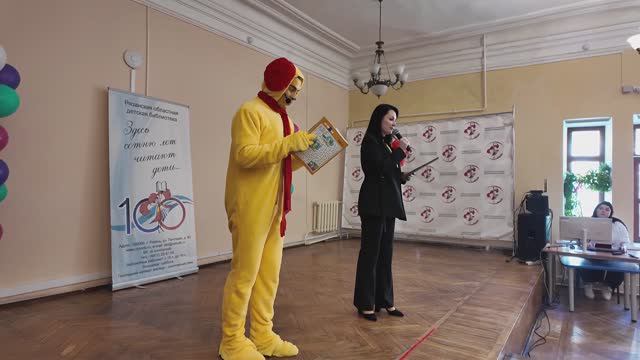 «Мама, папа, я – мурзилкины друзья!»: финал Недели детской книги смотреть онлайн