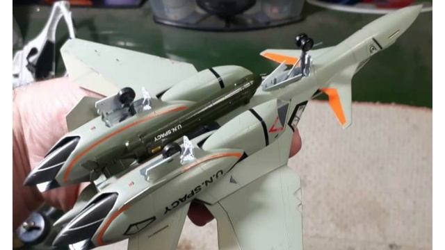 VF-11B Thunderbolt, Hasegawa 1/72 смотреть онлайн