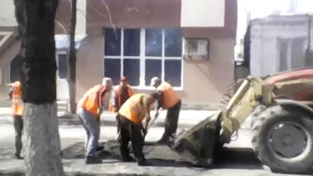 Ремонт дороги на проспекте Карла Маркса в городе Шахты смотреть онлайн