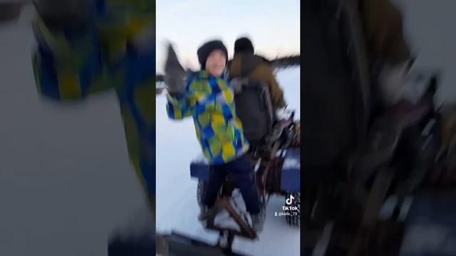 маленькая гонщица