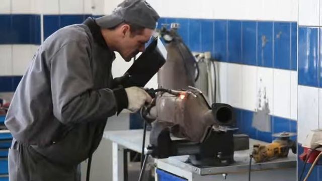 Удаление сажевого фильтра на Ford Kuga смотреть онлайн