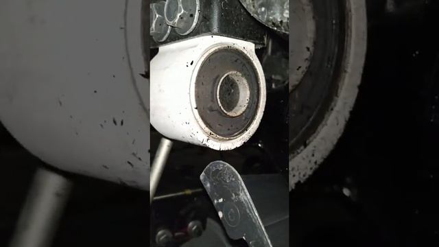 GS8 вид снизу