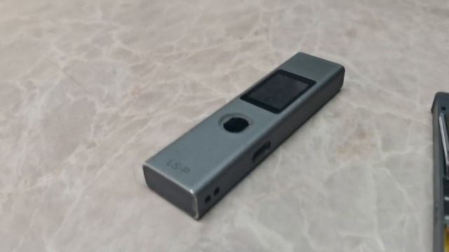 Дальномер Xiaomi ремонт, лазерная рулетка DUKA LS-P, как разобрать легко. смотреть онлайн
