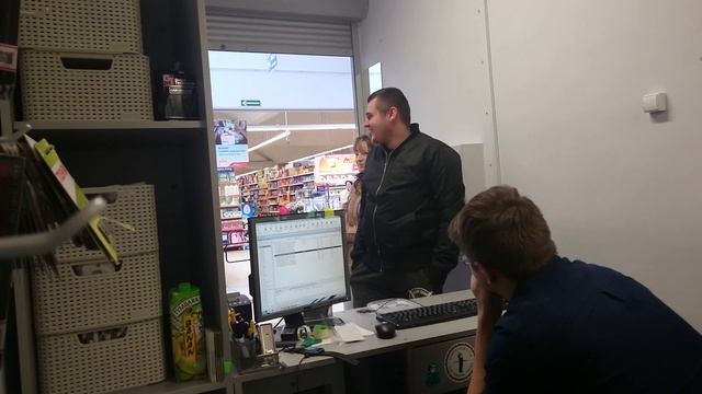 Potłukł klientowi telefon czyli prima aprilis w Tele Magic! смотреть онлайн