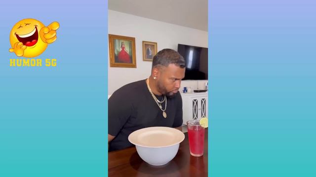 Young Swagon - Humor Papotico 2023