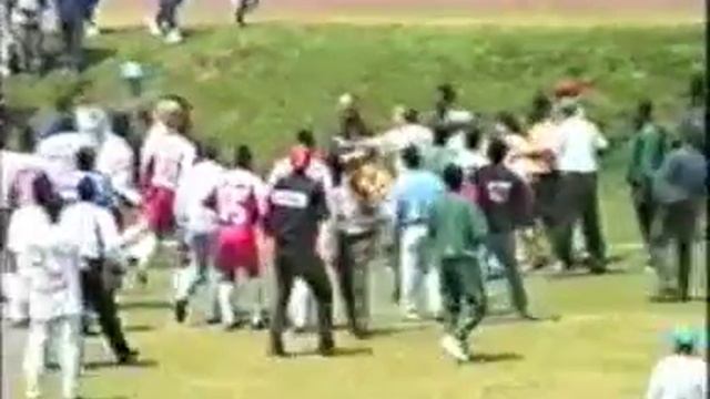 Jamaica Vs. Toros Neza. Big Fight. Alternative Angle смотреть онлайн