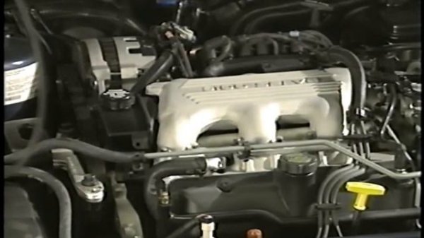 Oldsmobile - 1994 Products Update - 88, 98, LSS, Cutlass and Achieva - Service Update (1993)