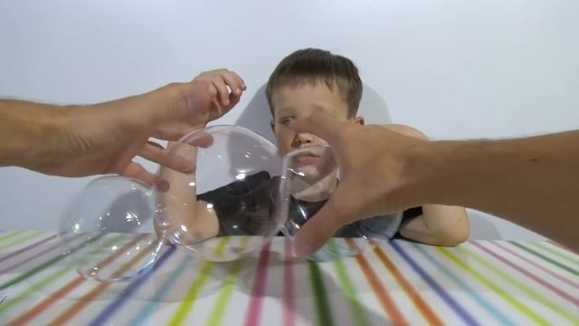 Надуваем Пузыри из тюбика смотреть онлайн