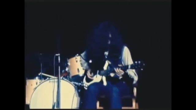 Jimmy Page's best performance of "White Summer" смотреть онлайн