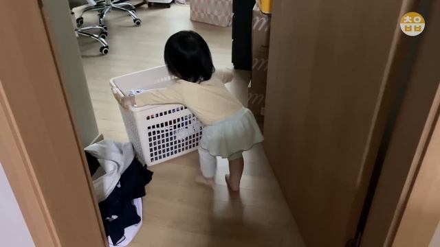 다사다난 18개월? 돌치레인듯...? | 엄마등산&아빠금메달?| 18개월땡깡쓰...? | 가족들과 쇼핑나들이 | 이번편 볼 거 많음?? смотреть онлайн