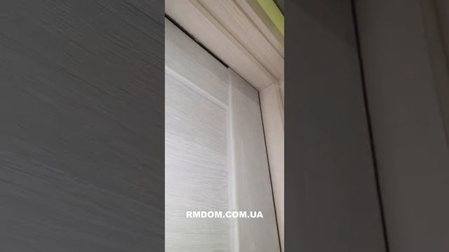 Міжкімнатні двері StilDoors De Luxe модель Antalya у кольорі дуб сріблястий з чорним склом смотреть онлайн