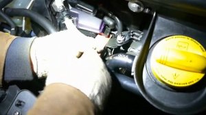 Замена верхней подушки двигателя 1.5 dCi  Рено Гранд Сценик 4. Была вибрация при трогании.