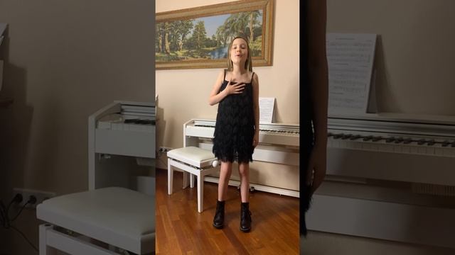 Старый рояль. Лиза Кривцун смотреть онлайн