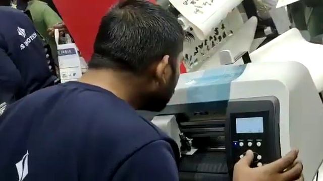 CONTOUR CUT, MIMAKI CG-60SRIII CUTTING PLOTTER.