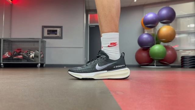 Did Nike Just Make The Most COMFORTABLE Shoe EVER?! смотреть онлайн