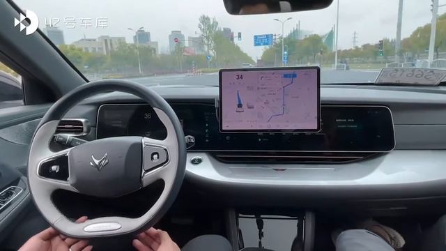 HUAWEI ARCFOX ALPHA S SERIES SMART CAR - AUTONOMOUS DRIVING