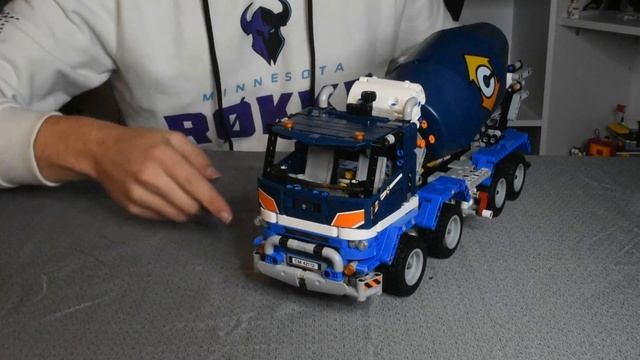 New 2020 LEGO Technic Concrete Mixer Truck! (42112) Build and Review! смотреть онлайн