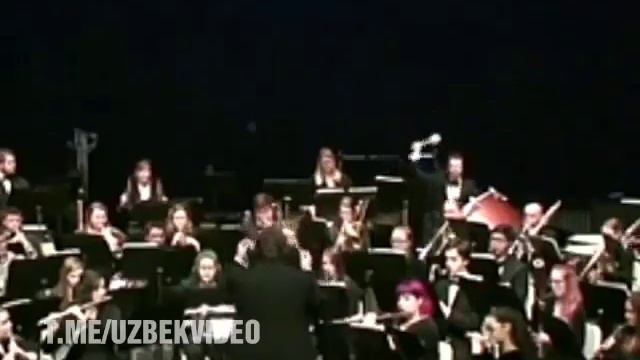 Вот это барабанщик 🤣 смотреть онлайн