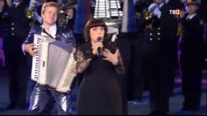 Мирей Матье и Зара - Padam Padam . Максим Токаев на аккордеоне