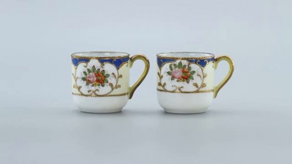 Occupied Japan 1945-1952's. Vintage Eggschell Porcelain. China. Coffee cups & Saucers.
