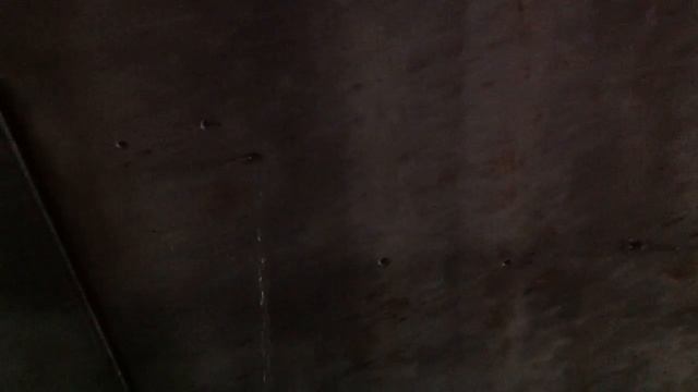 плесень или влага на потолке одна из причин. смотреть онлайн