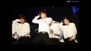 Чонгук танцует????