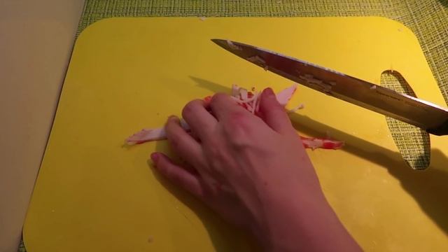 Нежная и Очень Вкусная Закуска Рафаэлло с Крабовыми Палочками / Закуска из Сыра смотреть онлайн