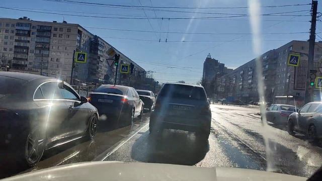 Про запасы и кнопочные телефоны. смотреть онлайн